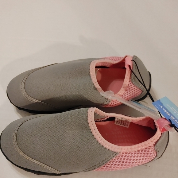 NWT Sun & Sky water shoes kids 2-3 - Picture 2 of 6